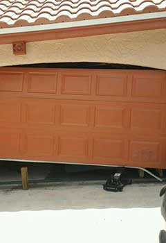 Garage Door Off Track Menifee Service